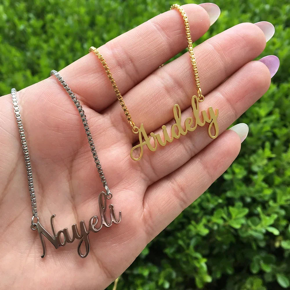 Personalized Handmade Nameplate Pendan Necklace